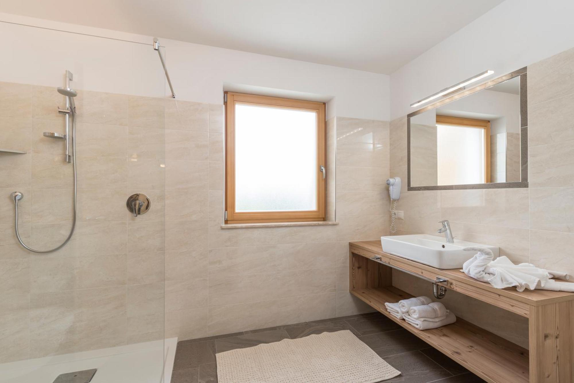 Hotel Schmiedhof Maranza Kültér fotó